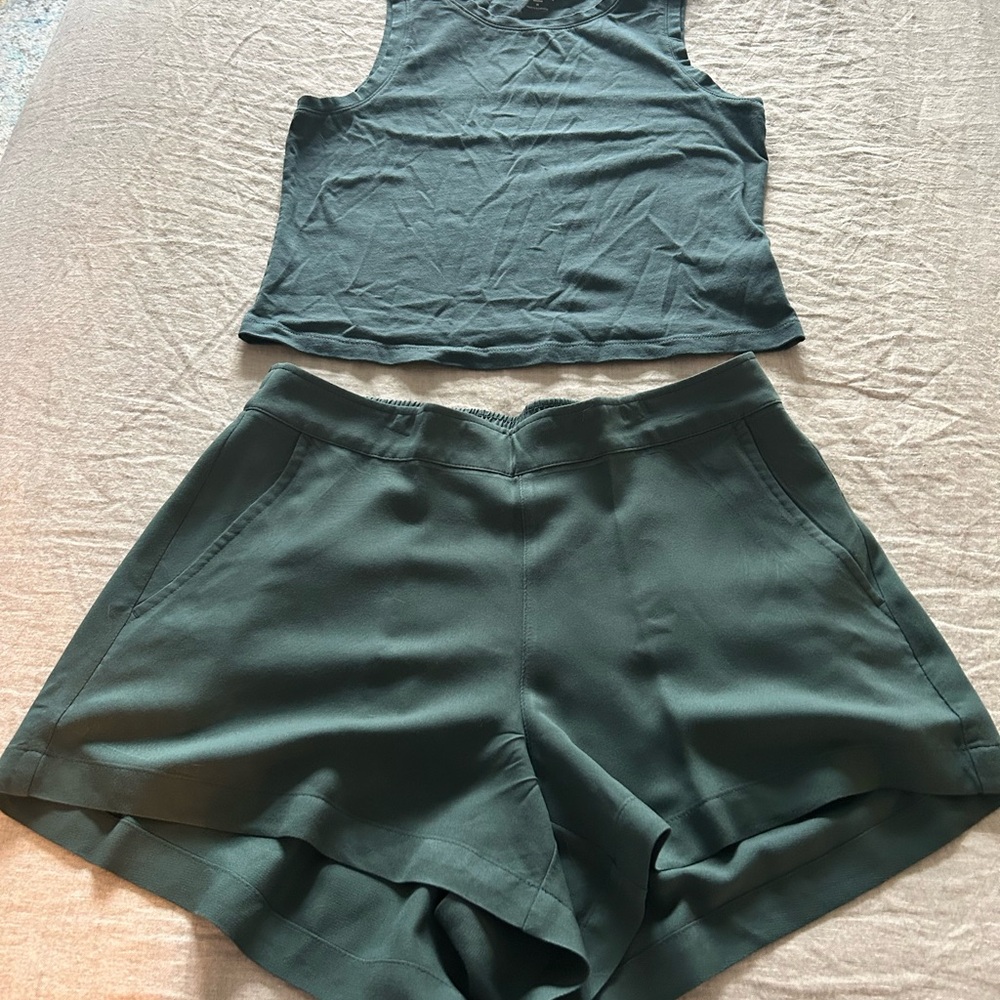 Old Navy High Waist Dark Green Short and Top set